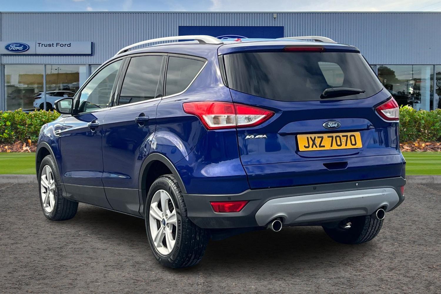 Ford KUGA Photo 1