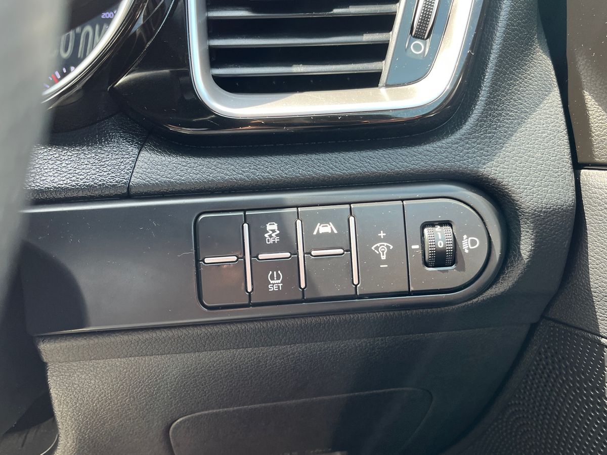 Kia Ceed Photo 40