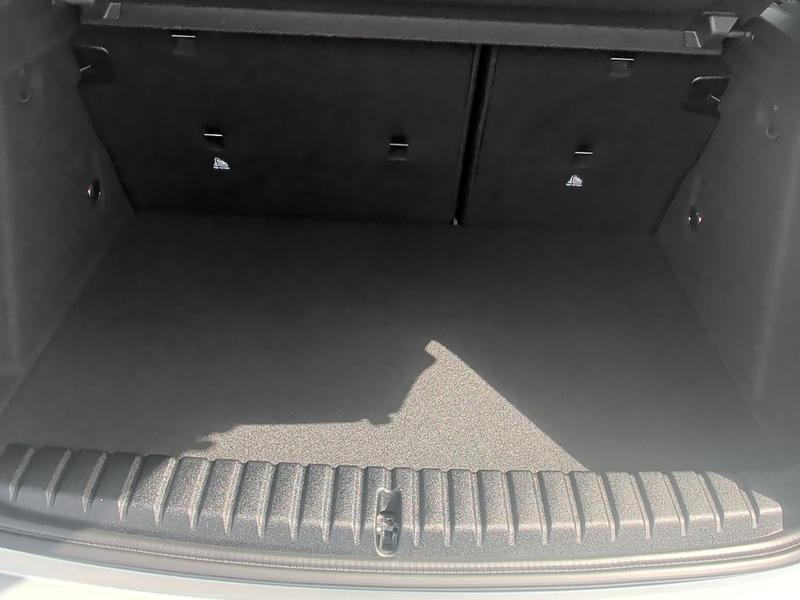 Used BMW 1 Series YG20AEF 33