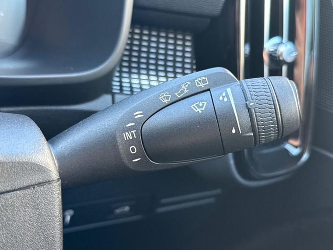 VOLVO Xc40 Photo 48
