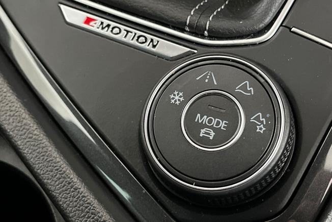 VOLKSWAGEN Tiguan Photo 29