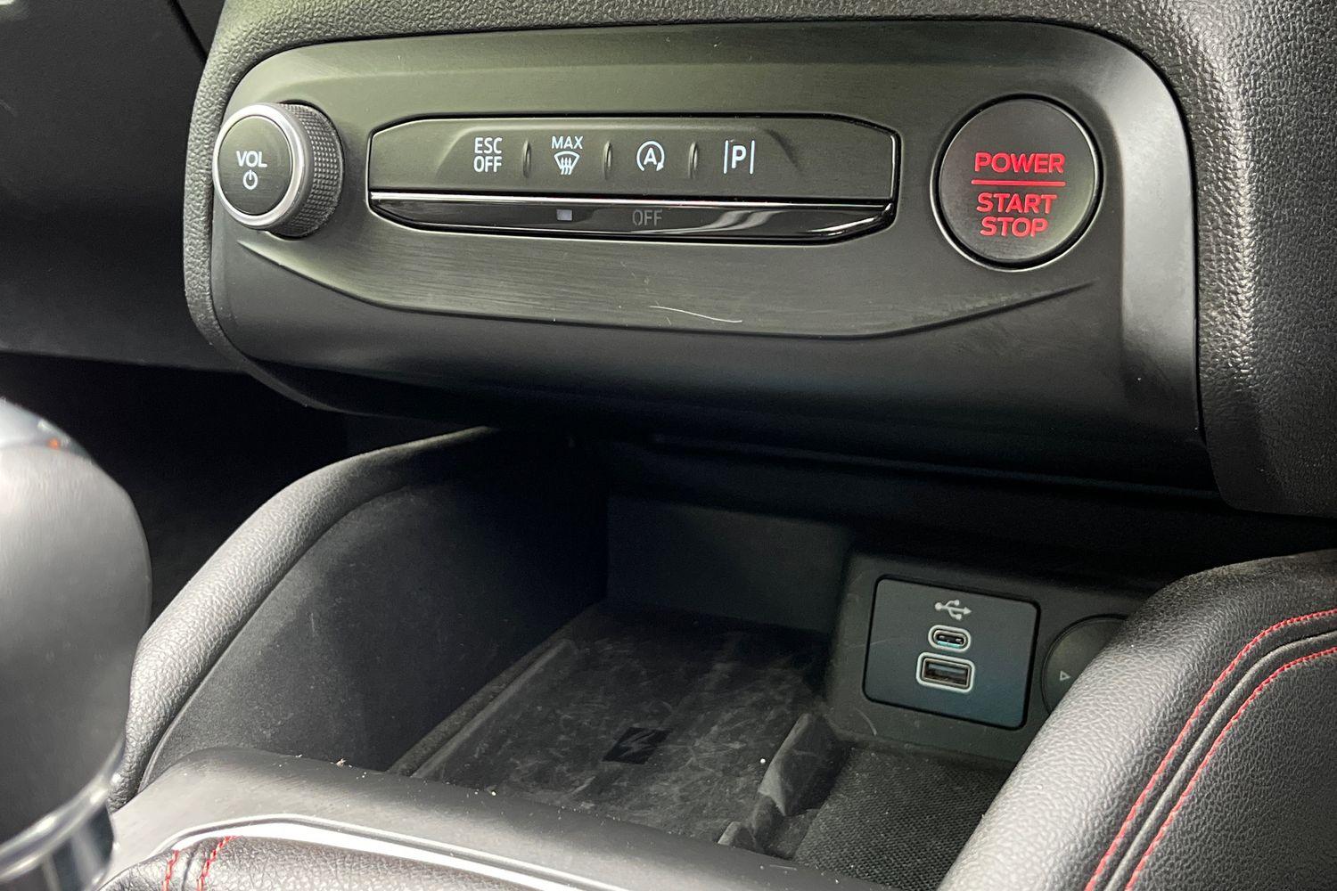 Ford Focus Photo 34