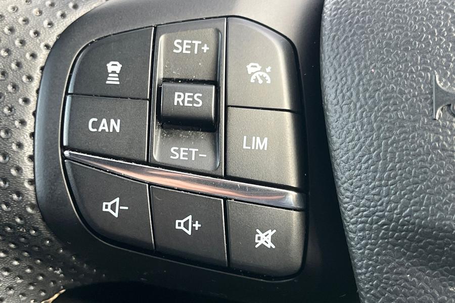 Ford PUMA Photo autoimg-6e4a0ad72855f933e3f6bbf76009dbfc37784ad9.jpg