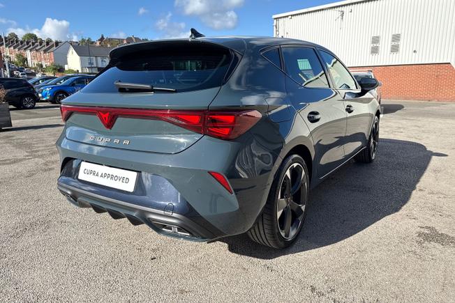 CUPRA Leon Photo 22