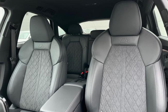 AUDI Q5 Photo 21