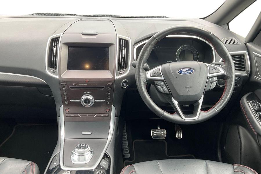 Ford S-Max Photo autoimg-6e5486770ed828a9bc21b35d7acf2b00fd7a0d9c.jpg
