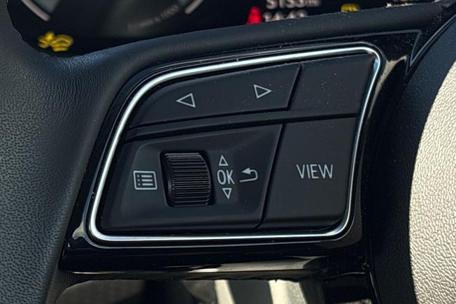 AUDI Q2 Photo 16