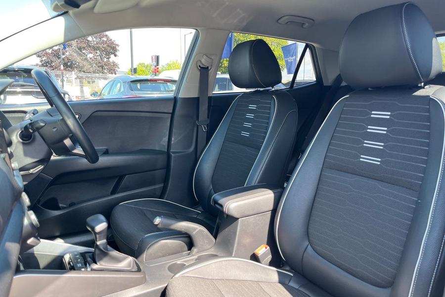 Kia Stonic Photo autoimg-6e5df7c0757c95ce9d4667605975605d56bc5ce1.jpg