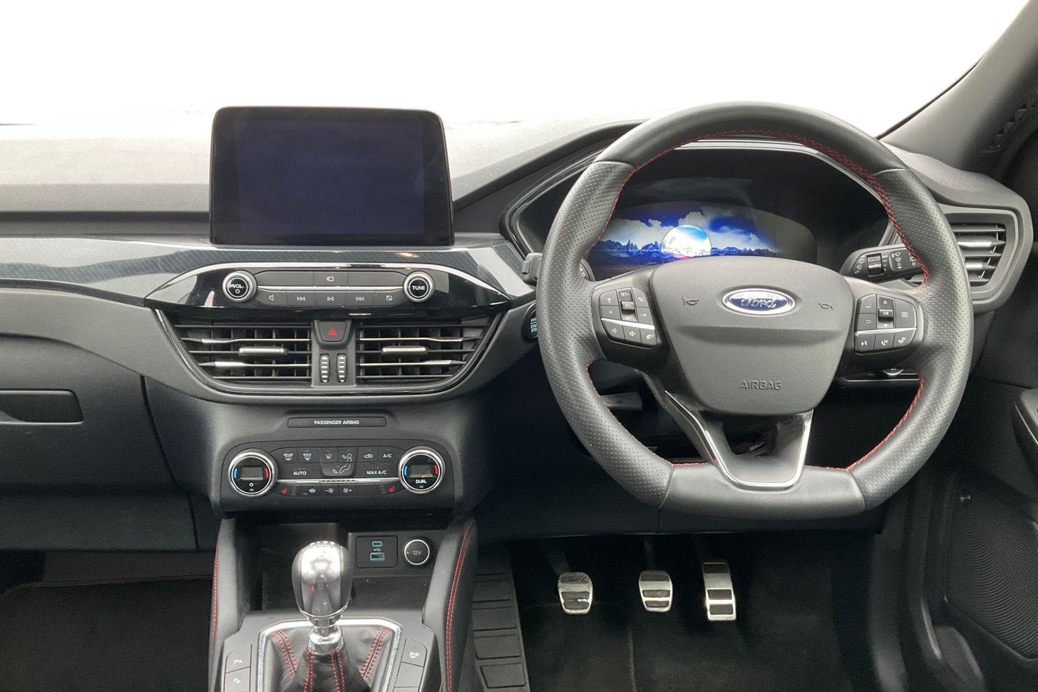 Ford KUGA Photo 10