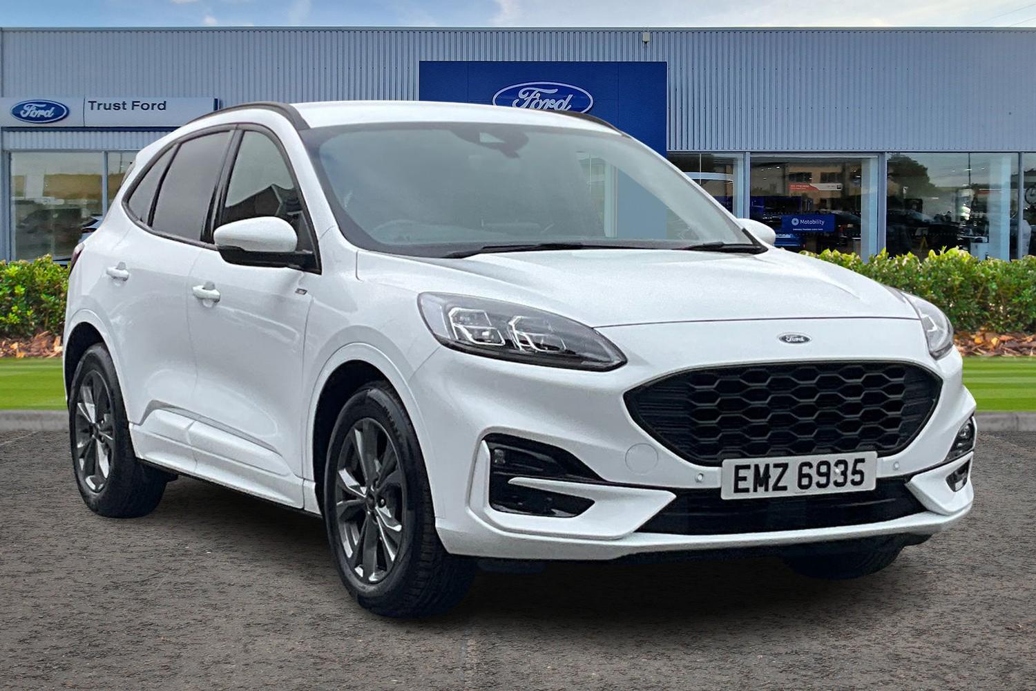 Ford KUGA Photo 0