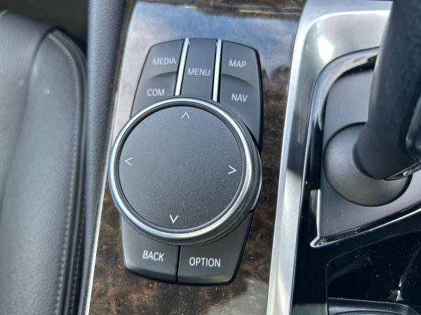 BMW 5 Series Photo autoimg-6e65ea75304693f2a407aea70639bf0bfc6e19e3.jpg