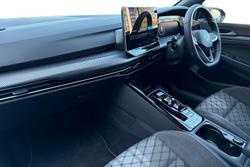 VOLKSWAGEN Golf Photo 2