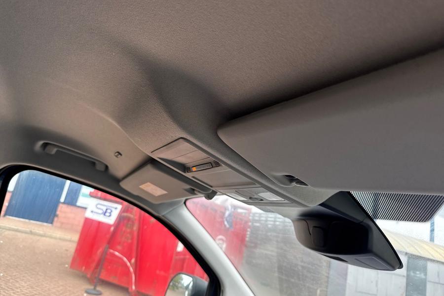 Ford TRANSIT CUSTOM Photo autoimg-6e6baef20ed9f3702c7b3f005876a345cd50cce0.jpg