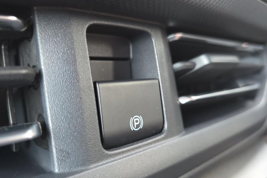 Ford TRANSIT CUSTOM Photo autoimg-6e6f7440021149f541b424dd927349f7a8ad44a5.jpg