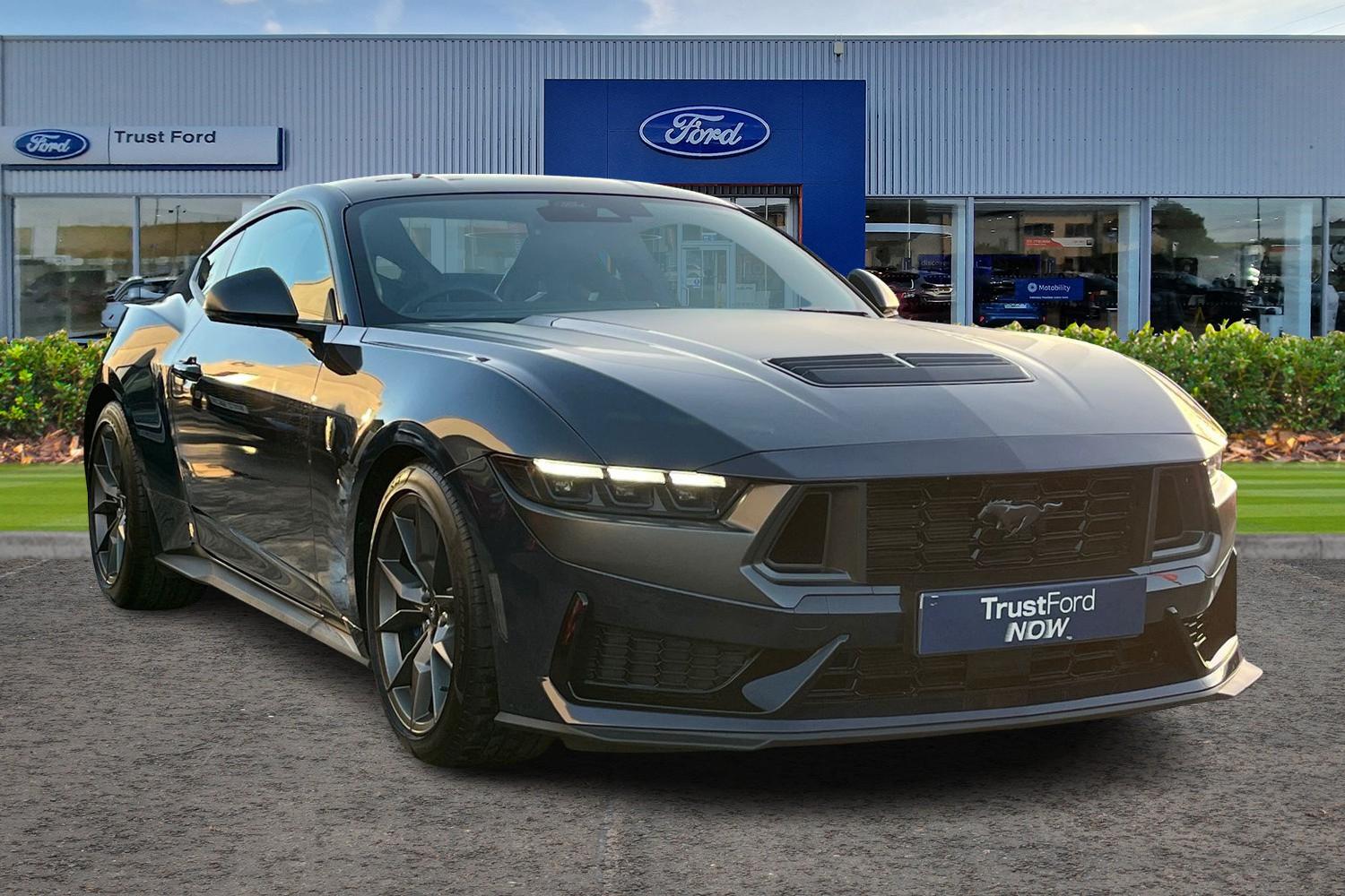Ford MUSTANG Photo 0
