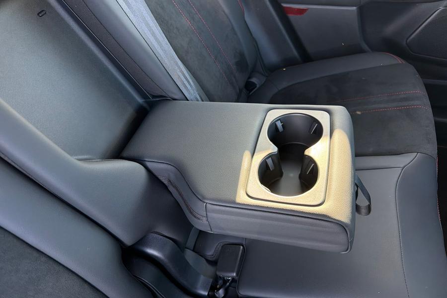 Ford KUGA Photo autoimg-6e73ea6fc076ba4fa22e6887ead82f1932b8b706.jpg