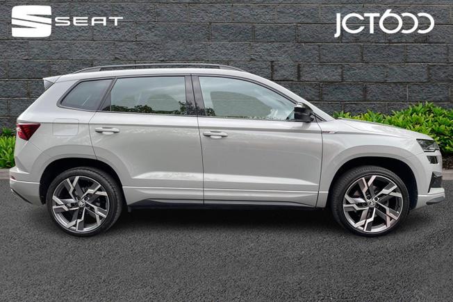 ŠKODA Karoq Photo 4