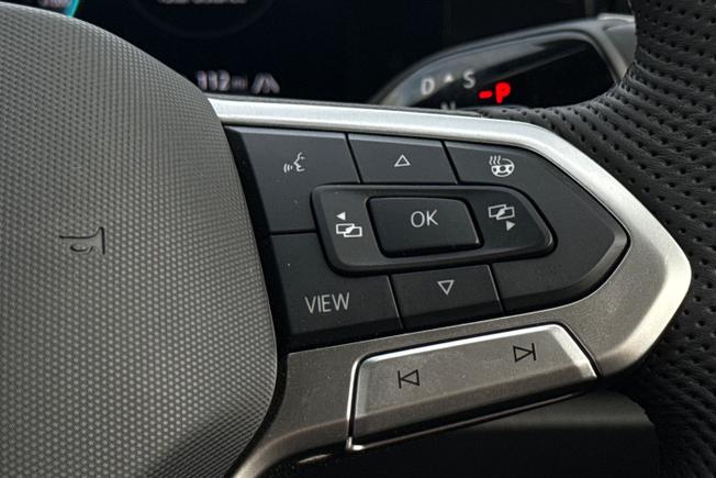 VOLKSWAGEN Passat Photo 17