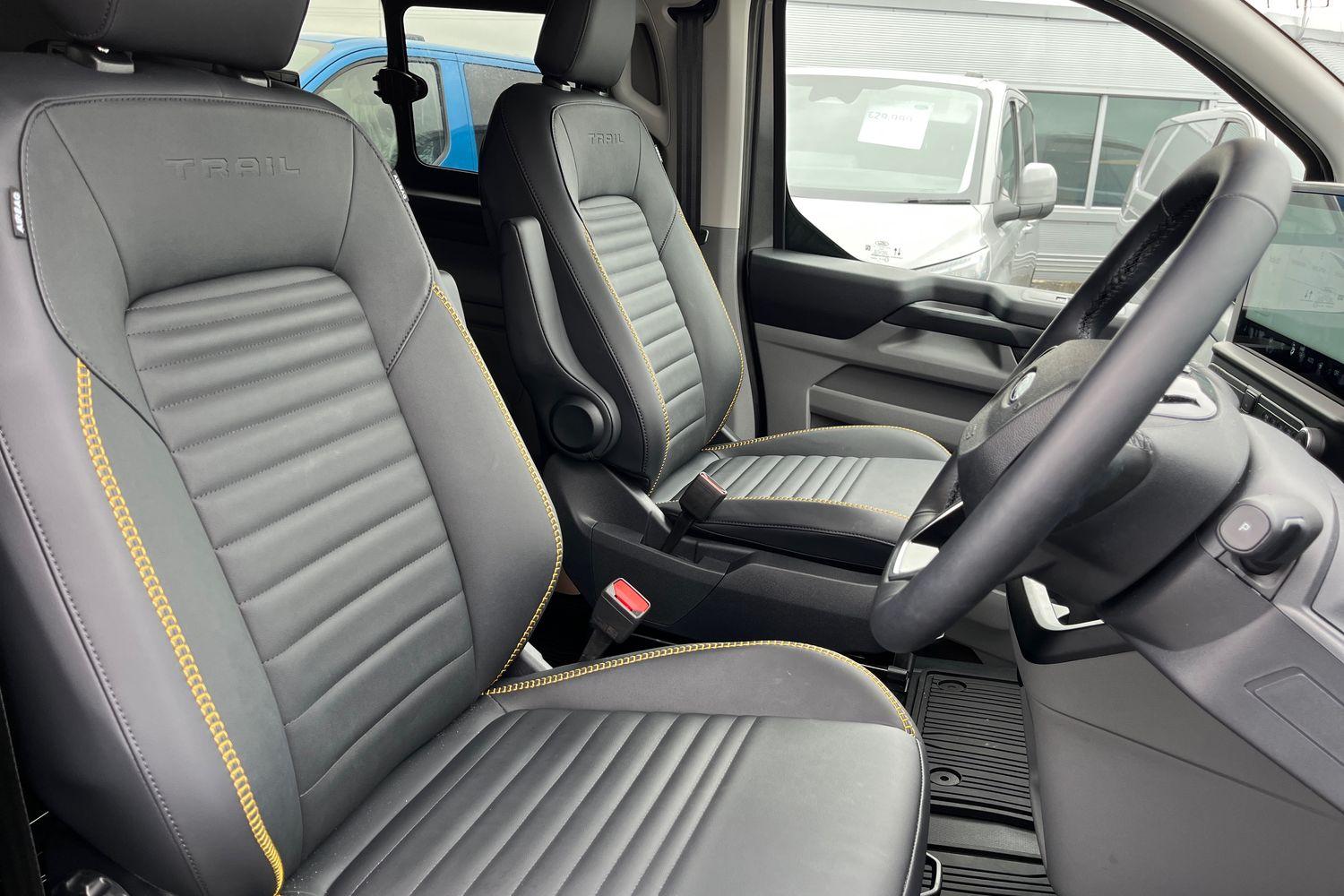 Ford Transit Custom Photo 23