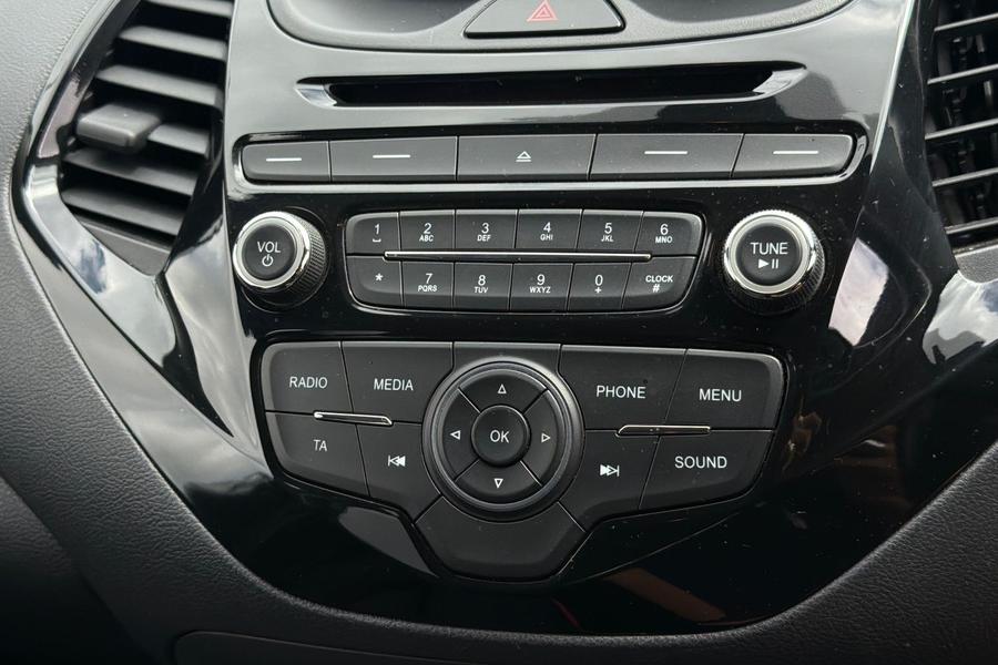 Ford KA+ Photo autoimg-6e7db5f137b627b6c1e925c006b6d49e238d950a.jpg