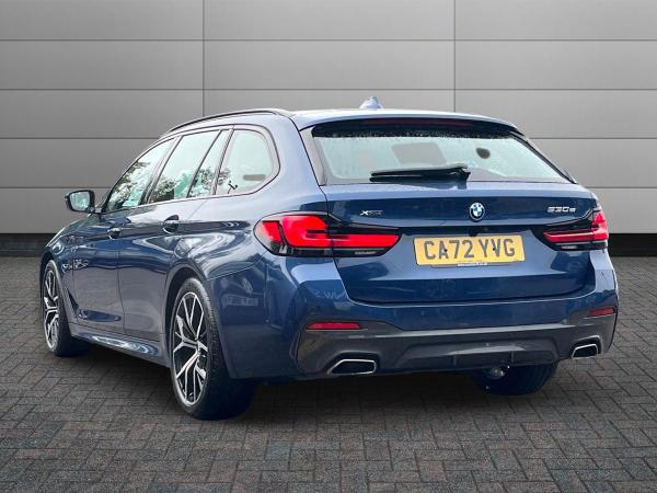 BMW 5 Series Photo autoimg-6e7f460f95ad2ad1c22fe35c27d0bce97ea8f002.jpg
