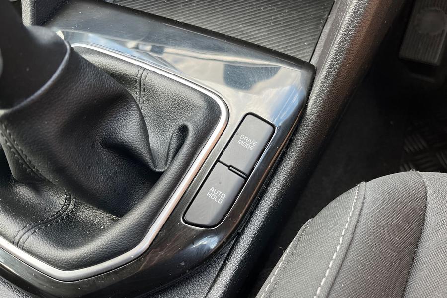 Kia SPORTAGE Photo autoimg-6e85c9ca9e70bd328d7049c32b86699881542907.jpg