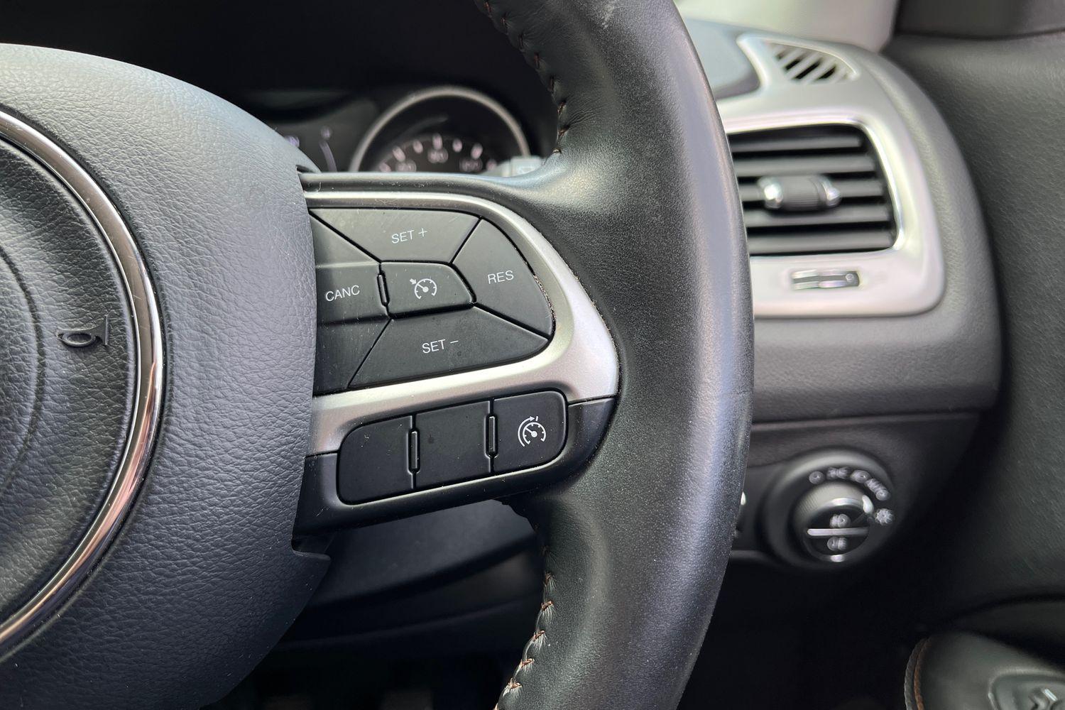 Jeep Compass Photo 35