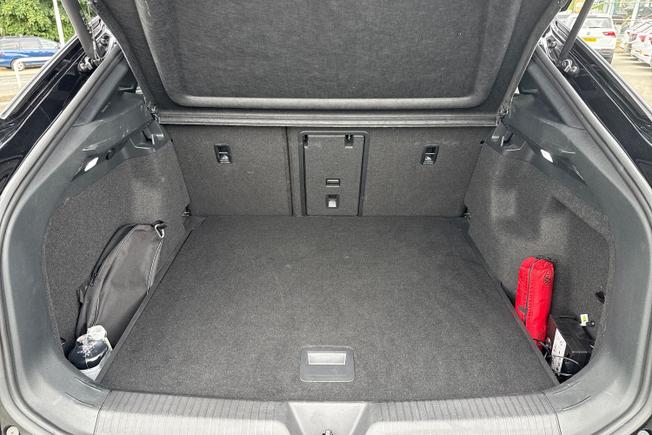 Volkswagen Id.5 Photo 12