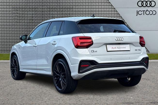 Audi Q2 Photo 3