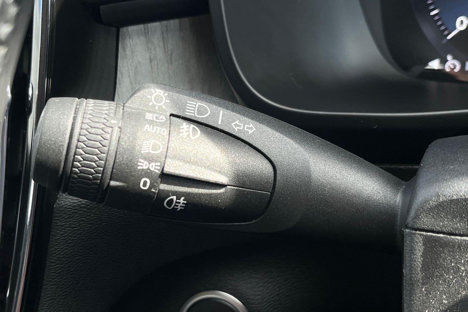 Volvo XC40 Photo 13