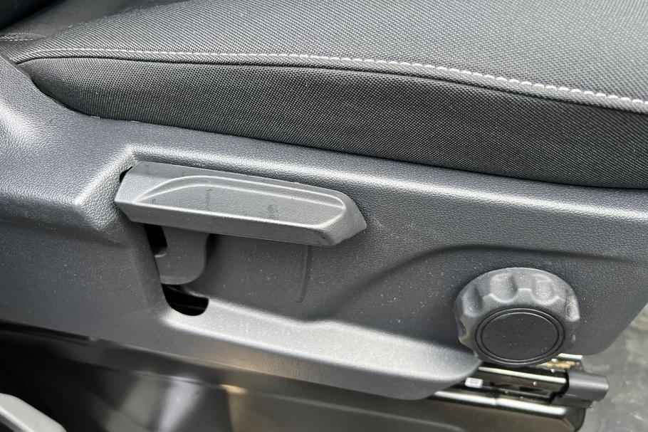 Used Ford TRANSIT CUSTOM WO25UKD 37