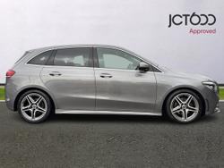 MERCEDES-BENZ B Class Photo 4