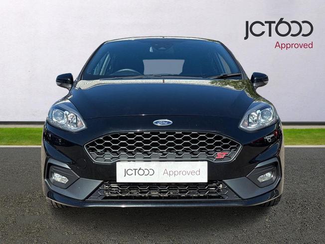 FORD Fiesta Photo 8