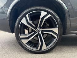 VOLVO XC90 Photo 5