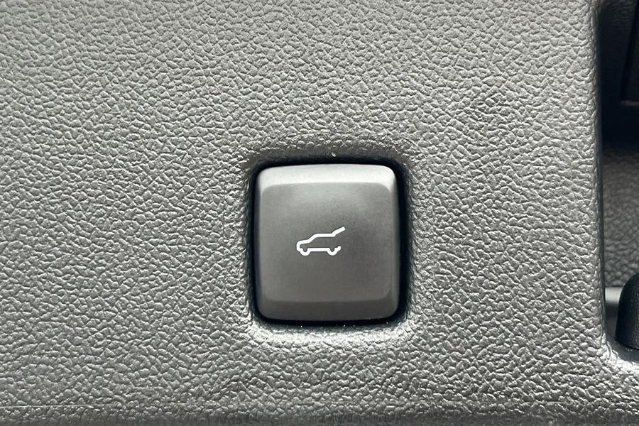 Ford Kuga Photo autoimg-6e9a896ecae37c5635c2f64d95cebee6bcc855db.jpg