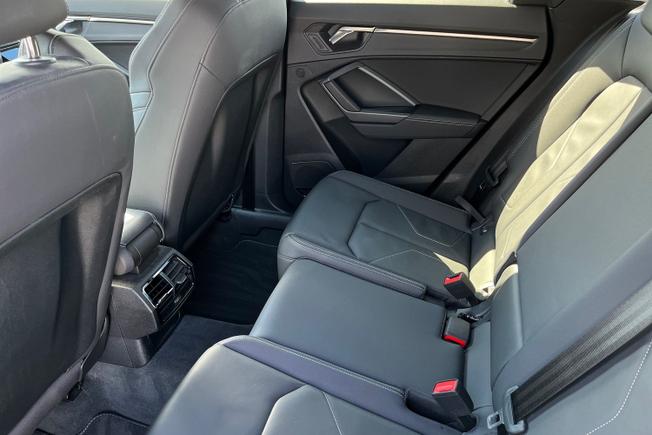 AUDI Q3 Photo 41