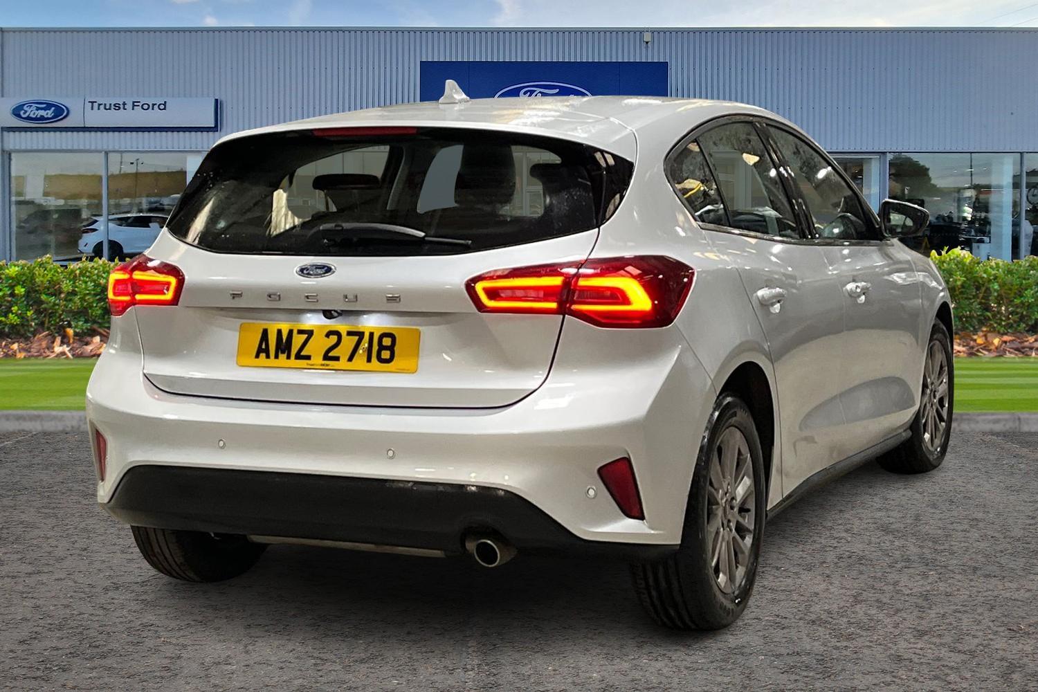 Ford FOCUS Photo 3