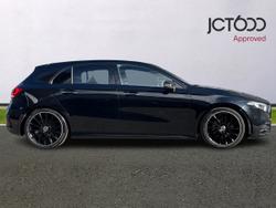 MERCEDES-BENZ A Class Photo 4
