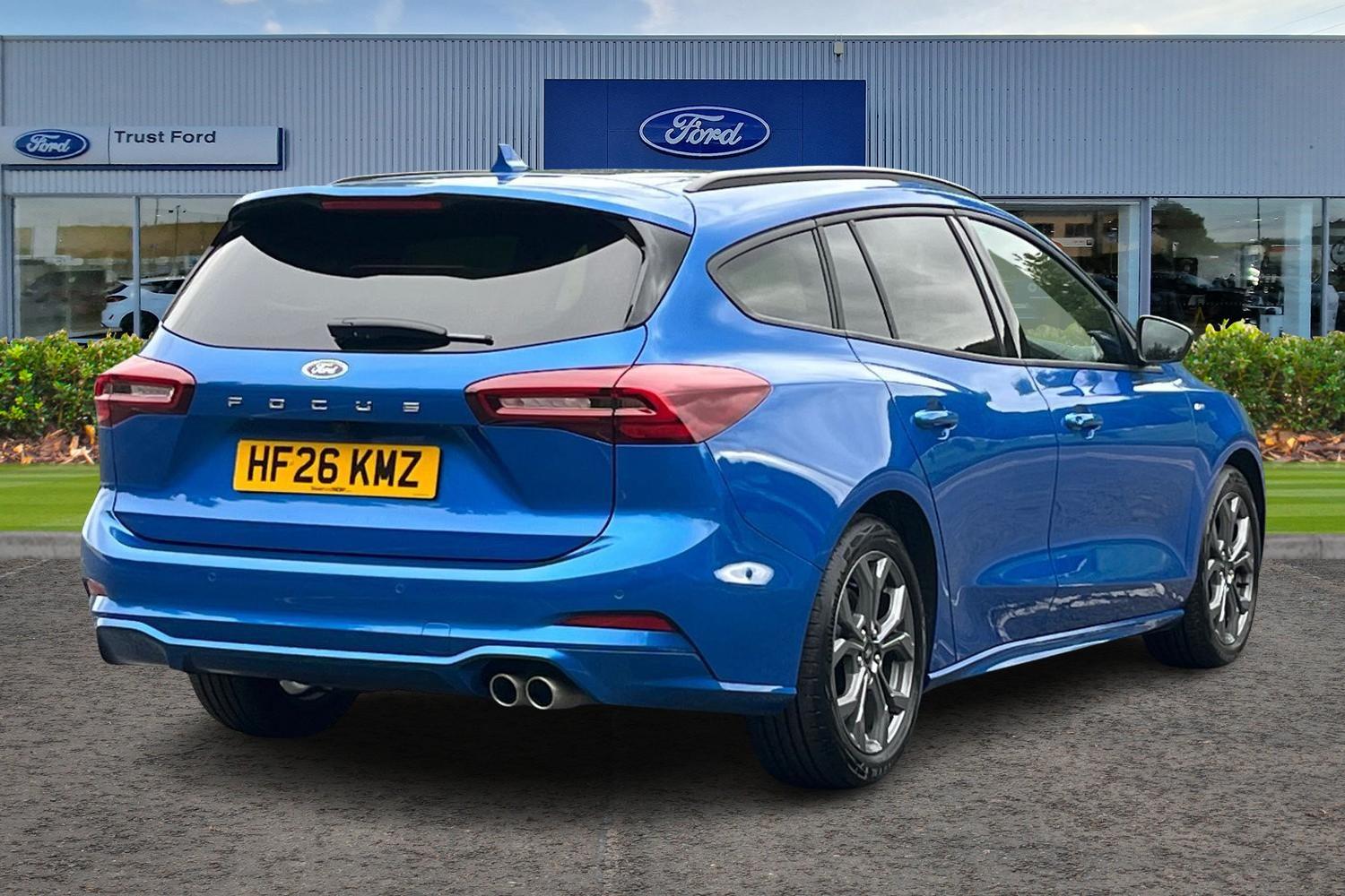 Ford Focus Photo 3