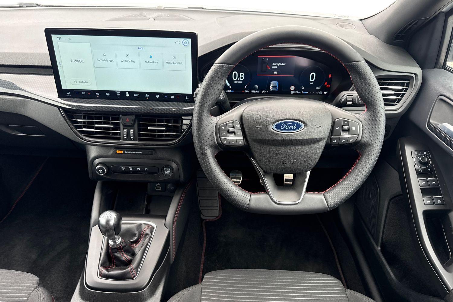 Ford FOCUS Photo 10