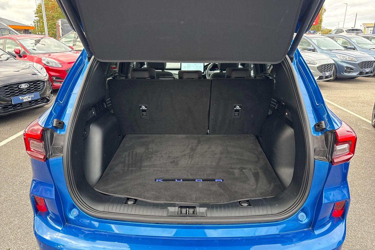 Ford KUGA Photo 20