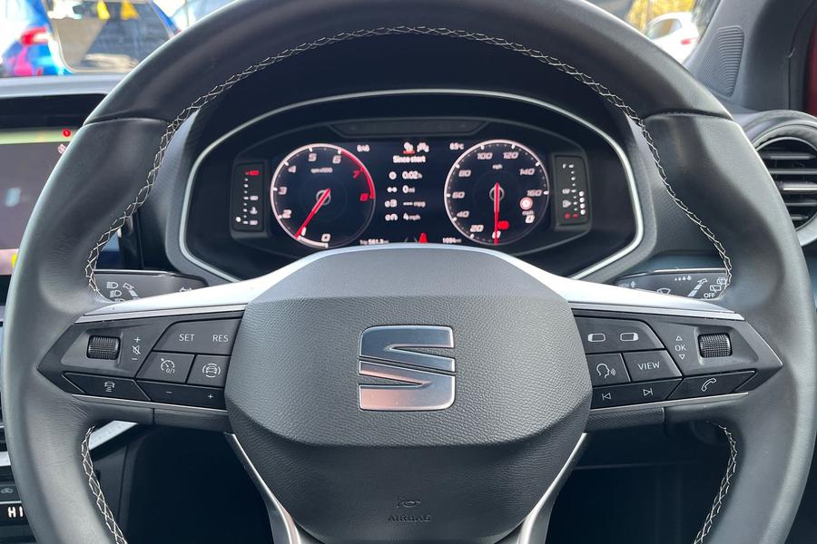 SEAT ARONA Photo autoimg-6eaa32f2f3b9877e4cd65a034a0cff70ea957b74.jpg