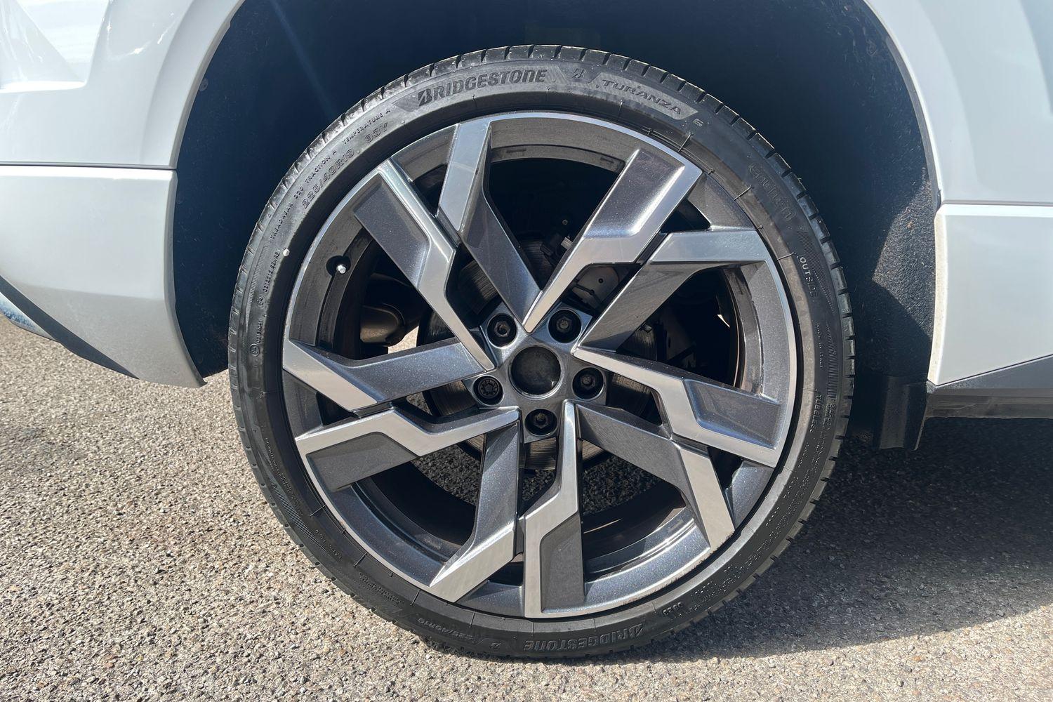 Skoda KAROQ Photo 7