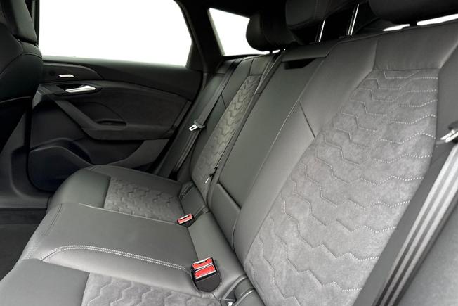 AUDI A6 e-tron Avant Photo 9