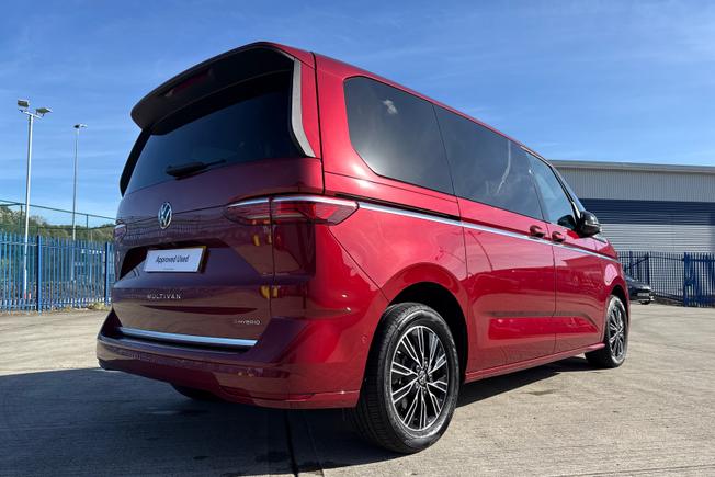 VOLKSWAGEN Multivan Photo 27