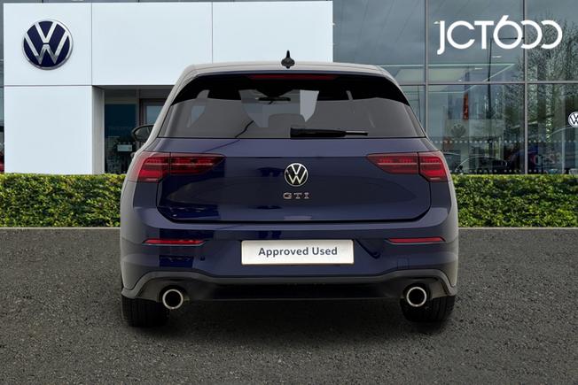 VOLKSWAGEN Golf Photo 7