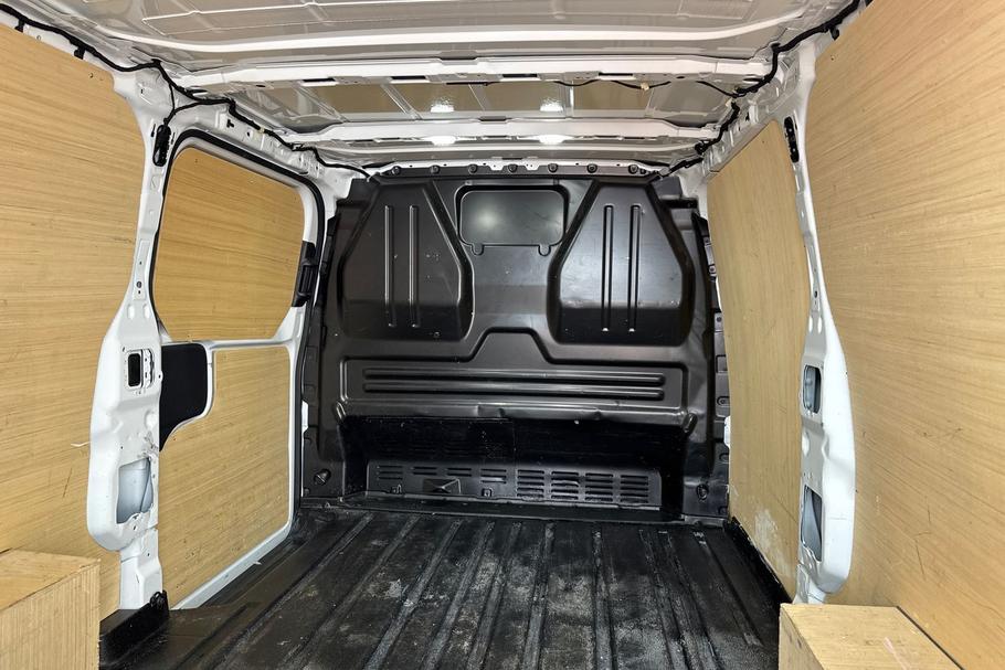 Used Ford TRANSIT CUSTOM FY25RXP 17