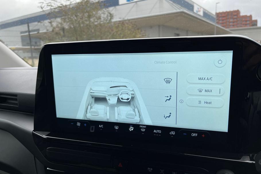 Used Ford TOURNEO CUSTOM 40