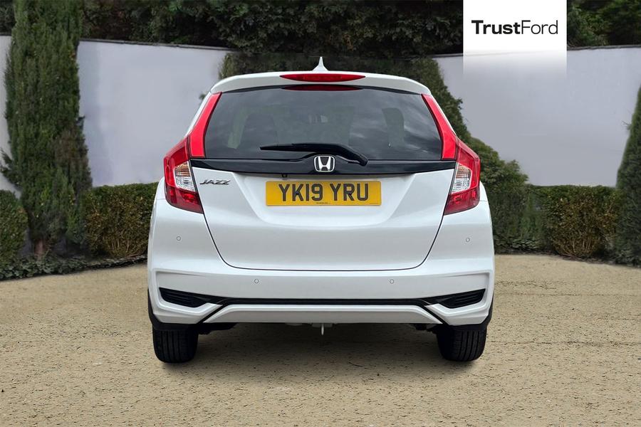 Honda JAZZ Photo autoimg-6ec277f839b55983ef085b755d0302fd9d8e8537.jpg