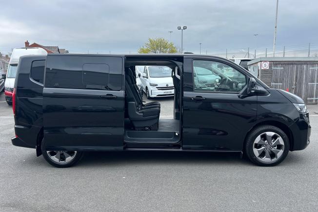 VOLKSWAGEN e-Transporter Photo 49